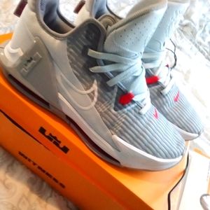 Lebron James witness VI color red grey and white